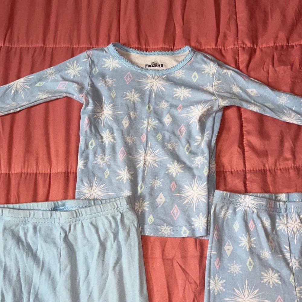 Pajama set - Picture 2 of 8